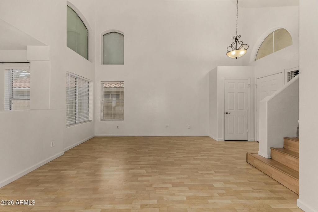 1343 E Angela Drive - Photo 6