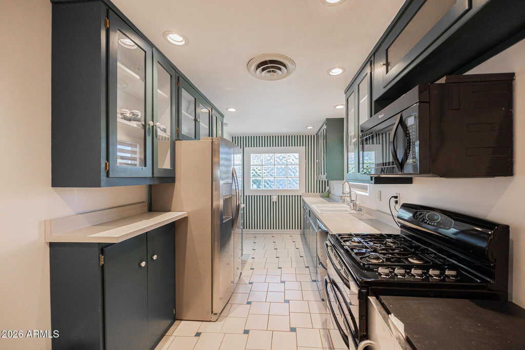 3137 N 4th Avenue - Photo 11