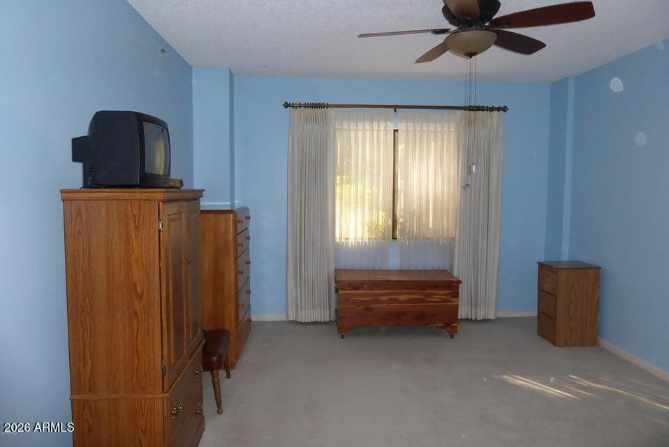 10330 W Thunderbird Boulevard - Photo 9