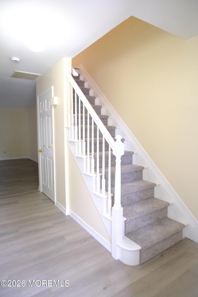 93 Oak Lane - Photo 1