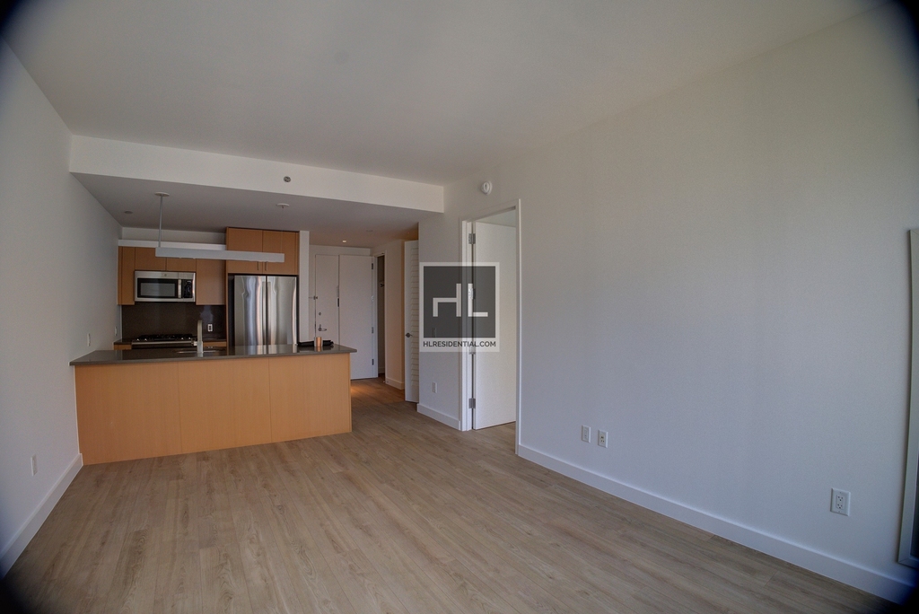 Spruce Street - Photo 20