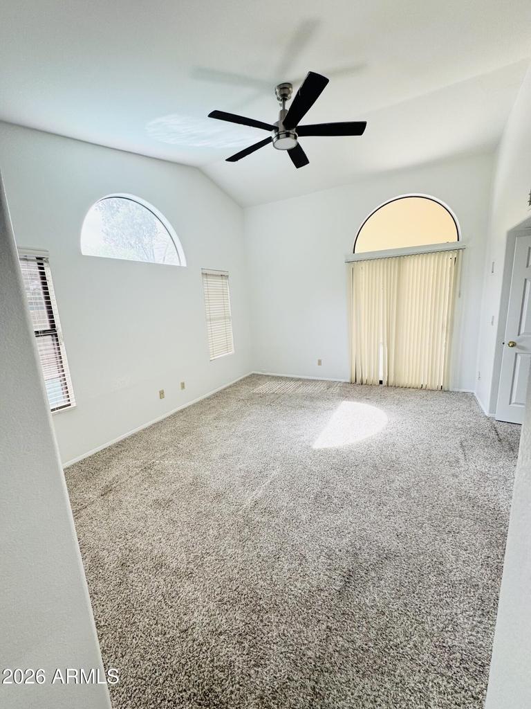 12770 N 89th Street - Photo 4