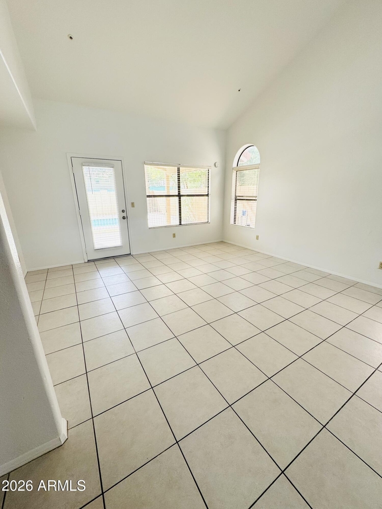 12770 N 89th Street - Photo 11