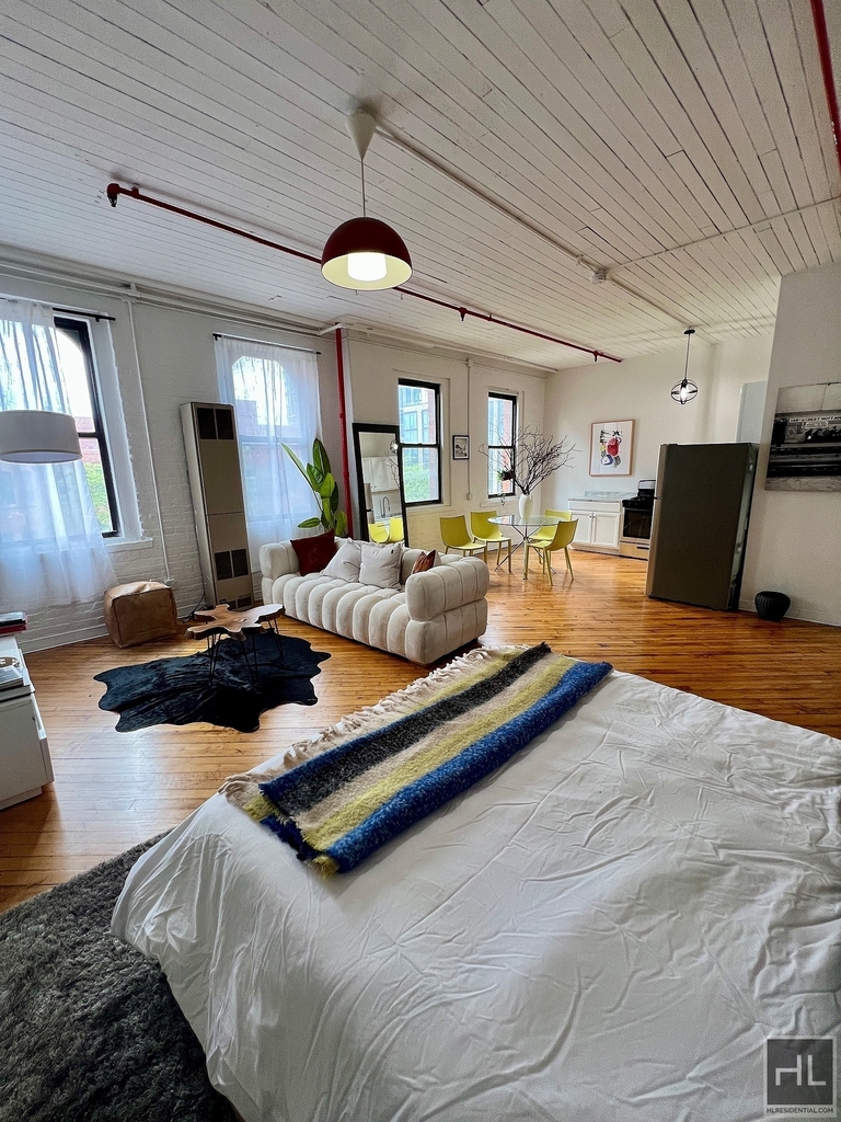 112 Lincoln Avenue - Photo 6
