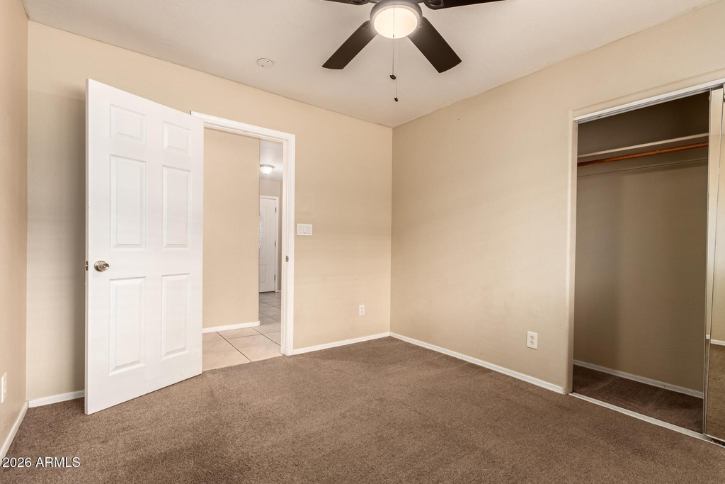 3613 S Kenneth Place - Photo 12