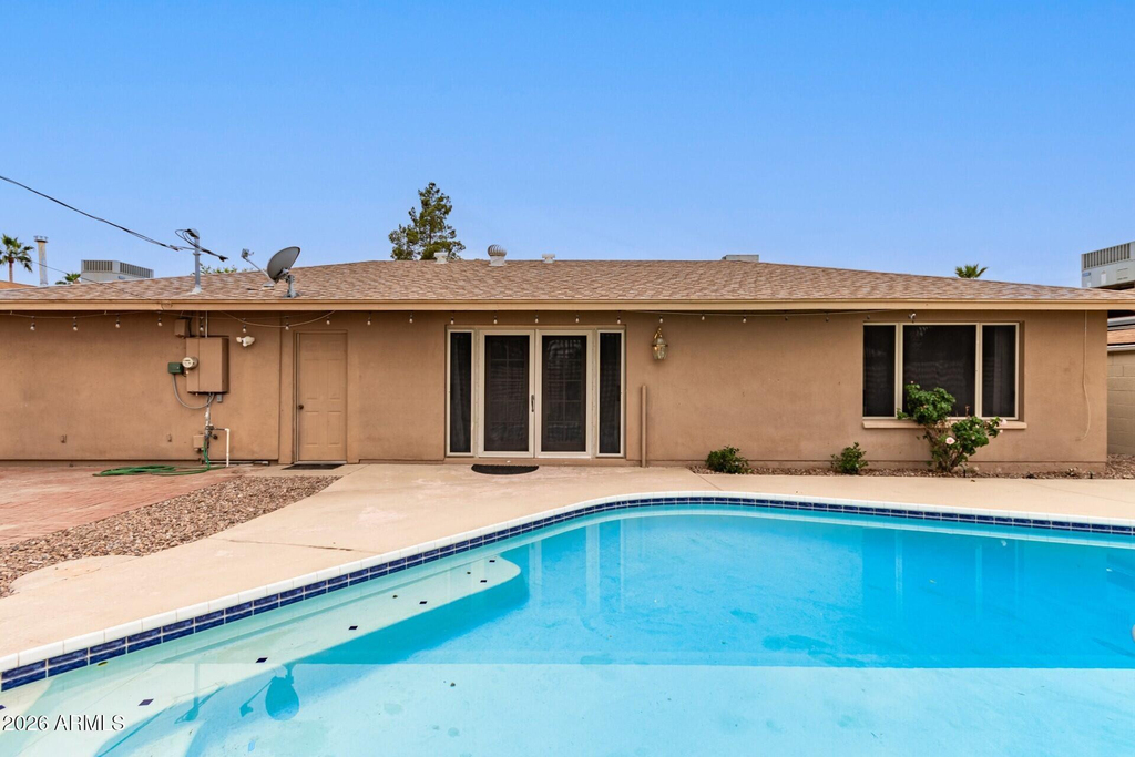 3613 S Kenneth Place - Photo 16