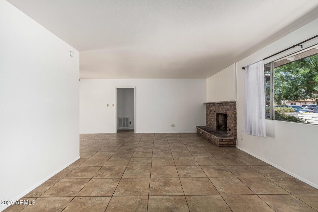 1213 E Riviera Drive - Photo 6