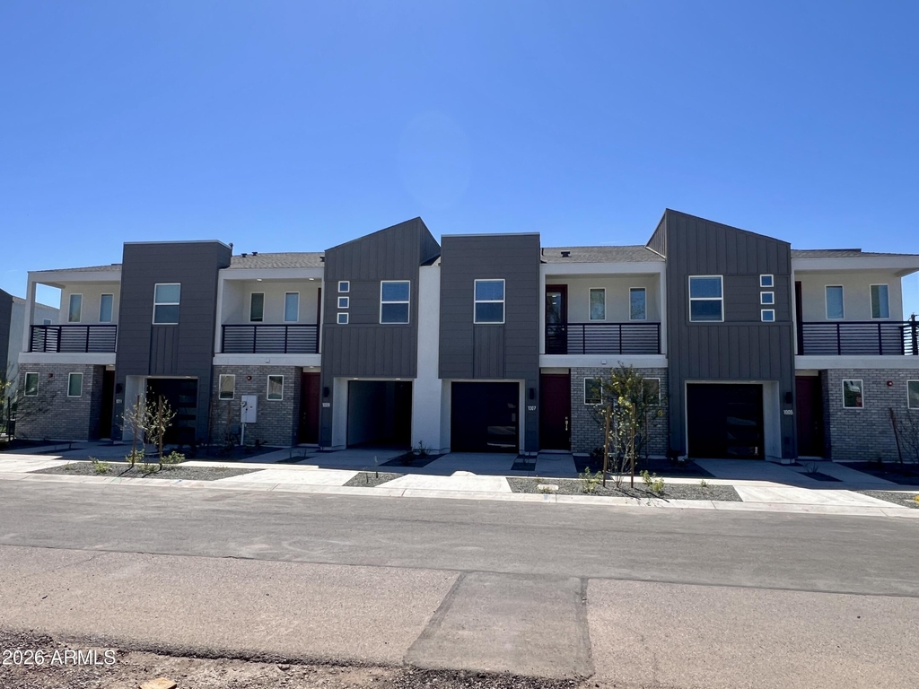 1017 E Pasadena Avenue - Photo 18