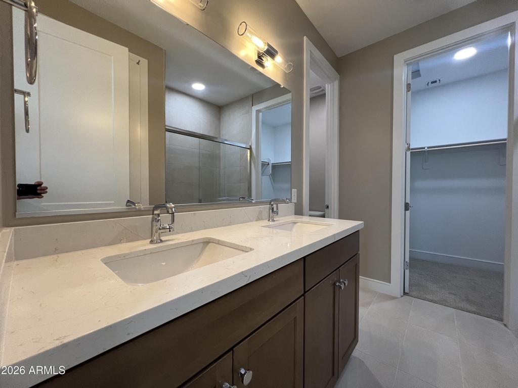 1015 E Pasadena Avenue - Photo 11