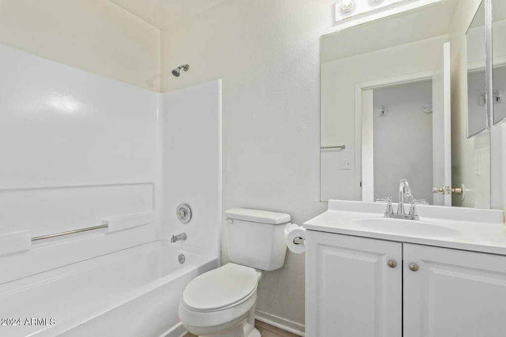 8714 W Amelia Avenue - Photo 19