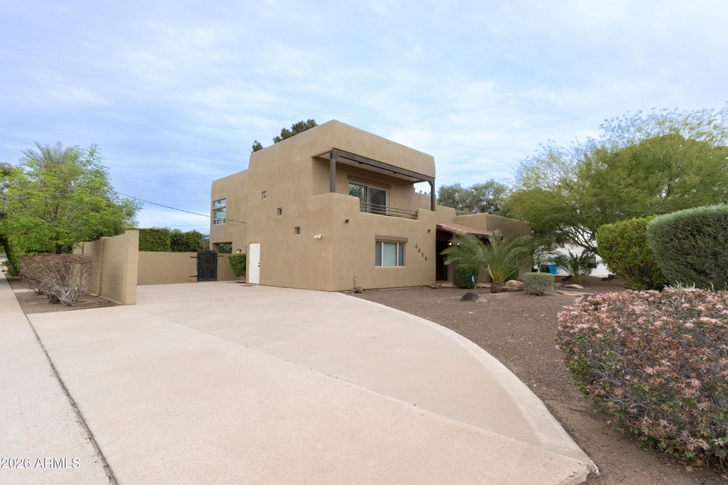 4451 E Earll Drive - Photo 5