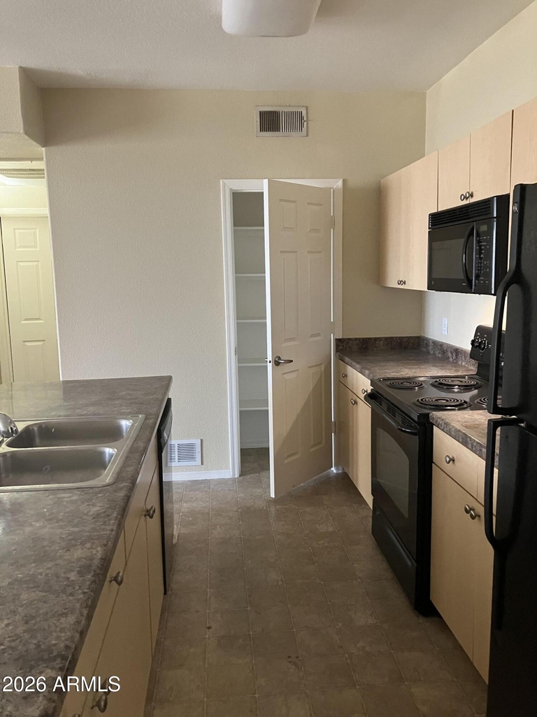 18416 N Cave Creek Road - Photo 5