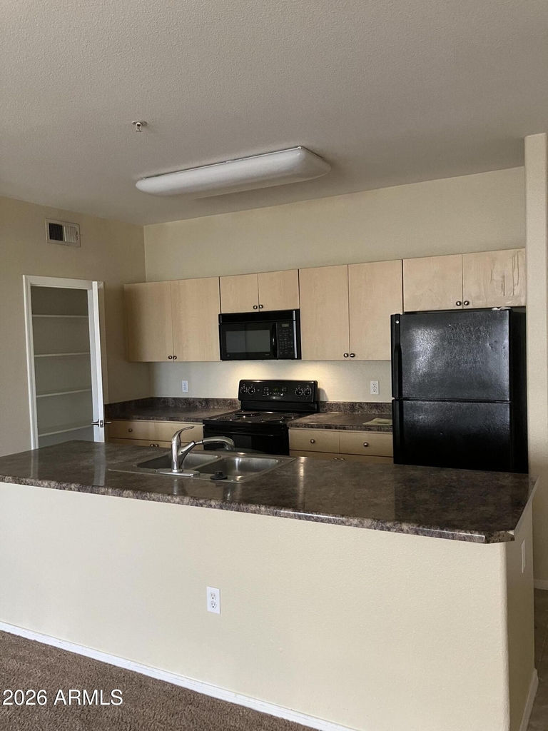 18416 N Cave Creek Road - Photo 4