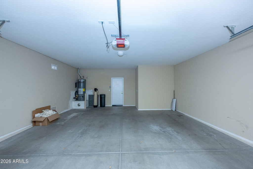 2023 W Shackleton Drive - Photo 32