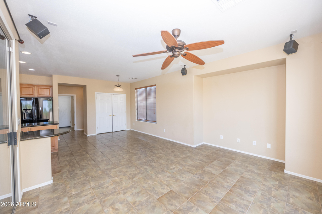 2023 W Shackleton Drive - Photo 17