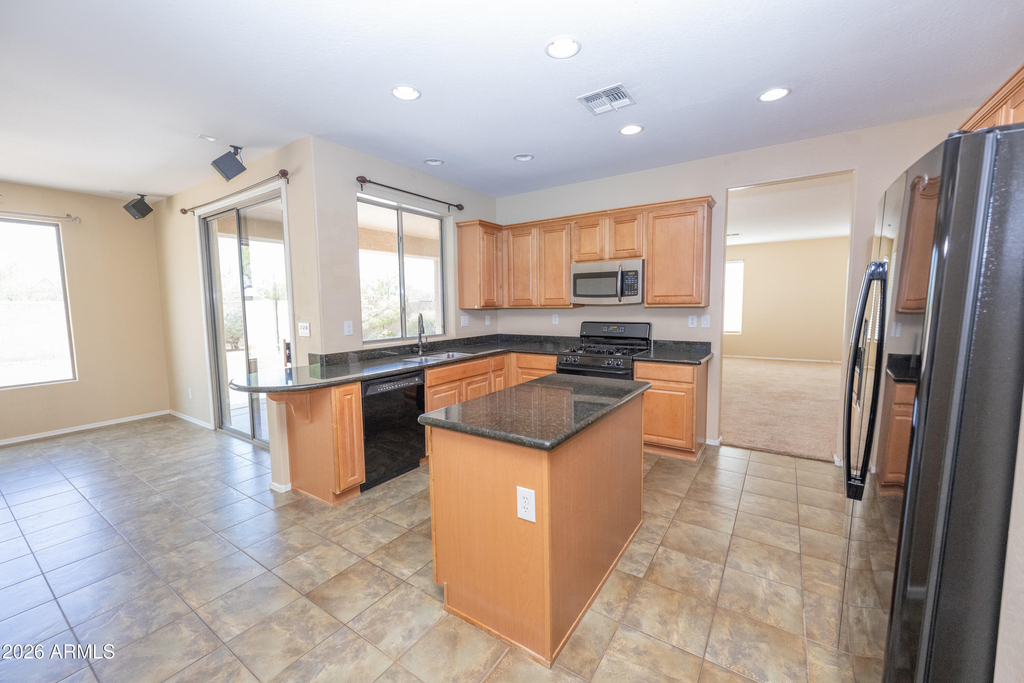 2023 W Shackleton Drive - Photo 11