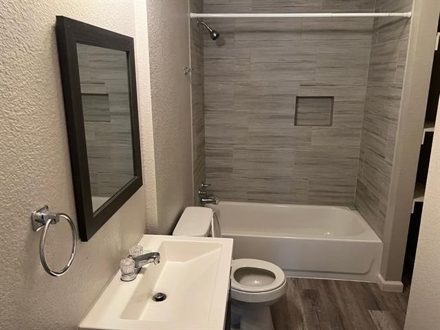 500 W Parkway Street - Photo 9