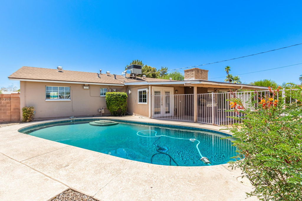 1918 E Palmcroft Drive - Photo 184
