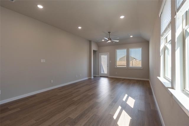 712 Melody Hill Drive - Photo 3