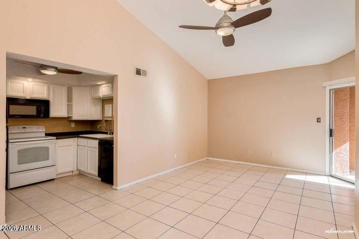 1402 S Jentilly Lane - Photo 4