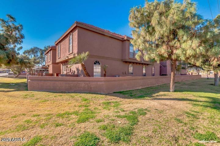 1402 S Jentilly Lane - Photo 1