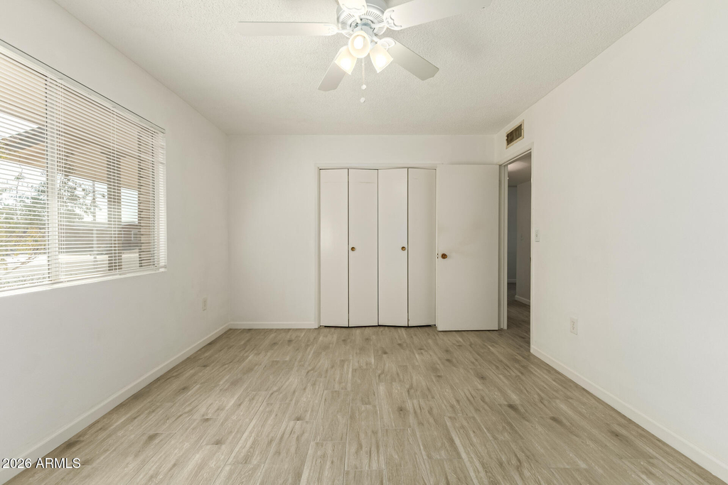 11014 W Cheryl Drive - Photo 16