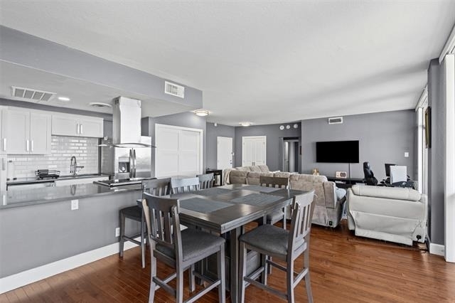 6211 W Northwest Highway - Photo 7