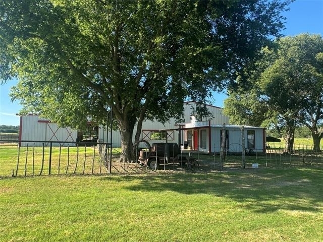 377 Private Rd. 3249 - Photo 4
