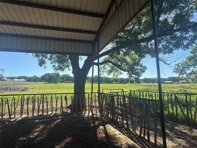 377 Private Rd. 3249 - Photo 21