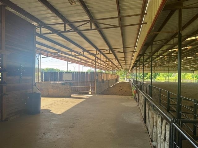 377 Private Rd. 3249 - Photo 16