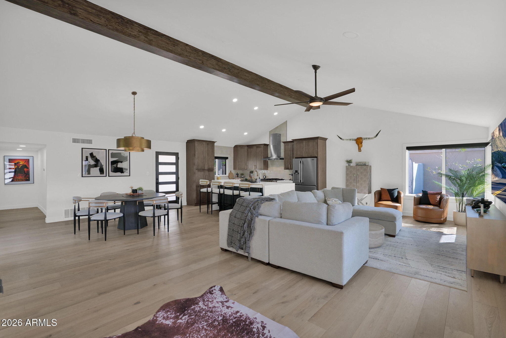 7629 N Via De Los Ninos -- - Photo 2