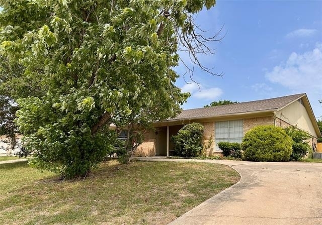 3812 Stuart Road - Photo 0