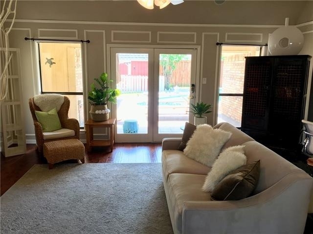 2907 Sweet Briar Street - Photo 2
