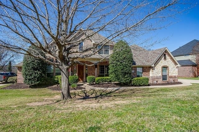 43 Crown Road - Photo 0