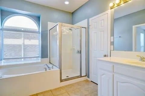 8729 Sunset Trace Drive - Photo 18