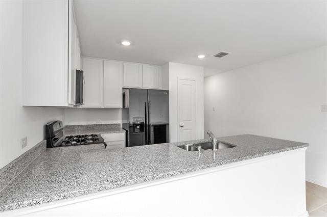9781 Skyhawk Avenue - Photo 2