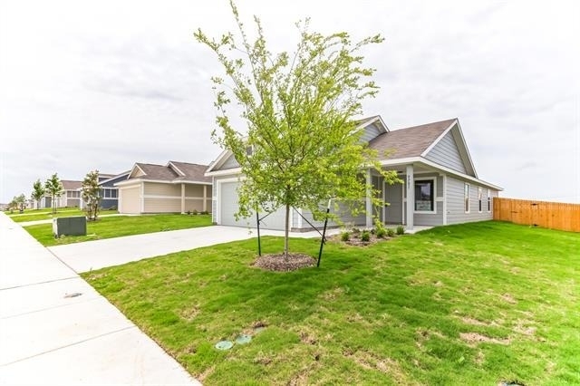 9781 Skyhawk Avenue - Photo 1