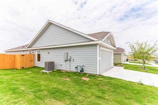 9781 Skyhawk Avenue - Photo 8