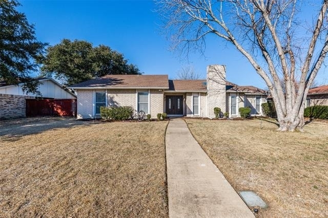 1507 Auburn Drive - Photo 1