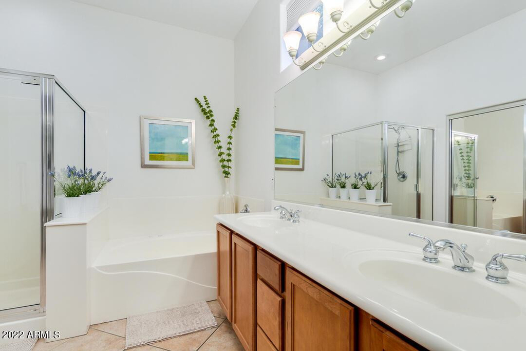 2037 W Periwinkle Way - Photo 22