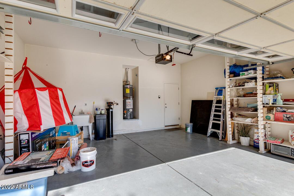 2037 W Periwinkle Way - Photo 28