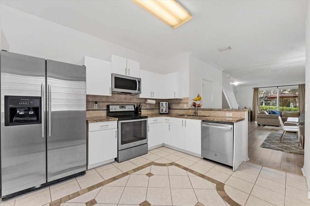 2264 Salerno Circle - Photo 7