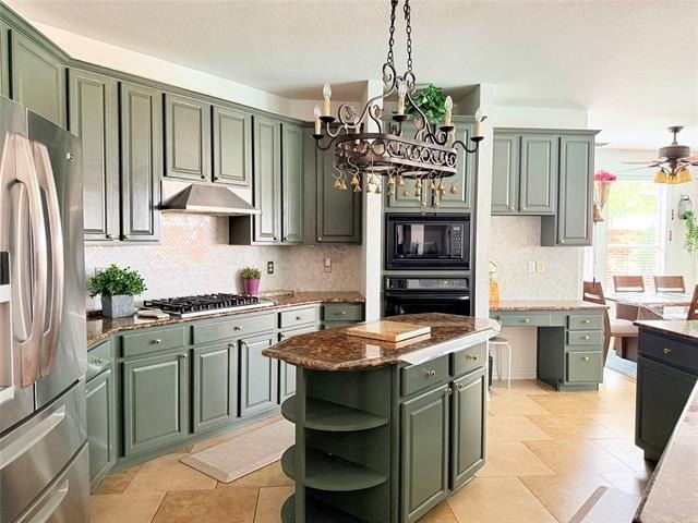525 Abbey Court - Photo 3