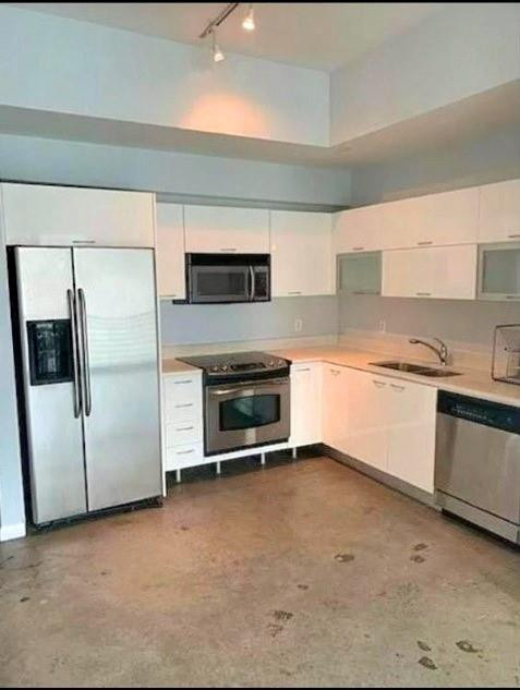 133 Ne 2nd Avenue - Photo 2