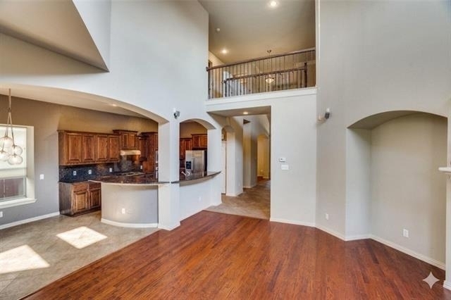 1905 Marshall Drive - Photo 2