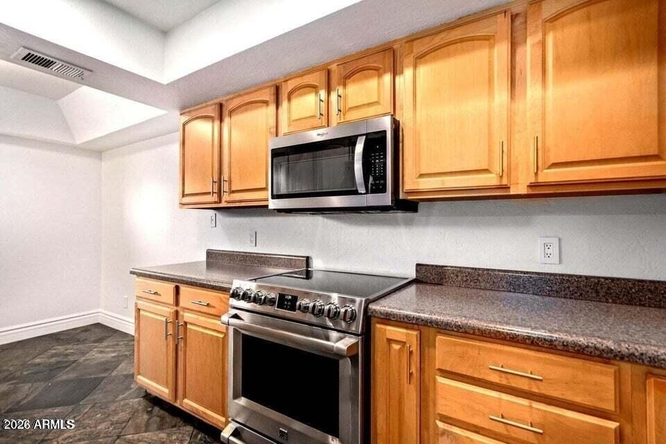 1530 S River Drive - Photo 3