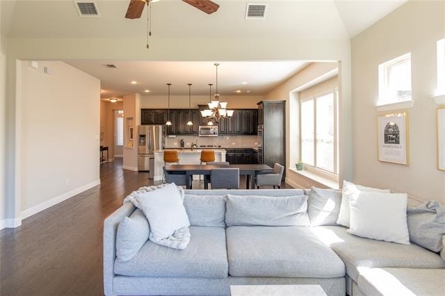 638 Brook Drive - Photo 11