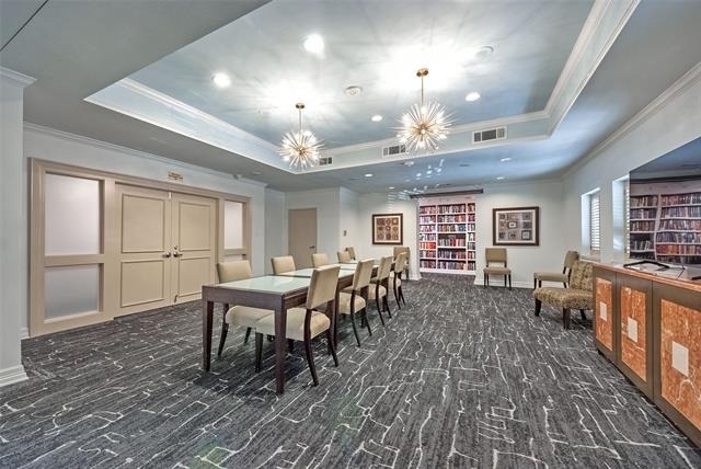 6211 W Northwest Highway - Photo 5