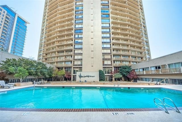 6211 W Northwest Highway - Photo 24