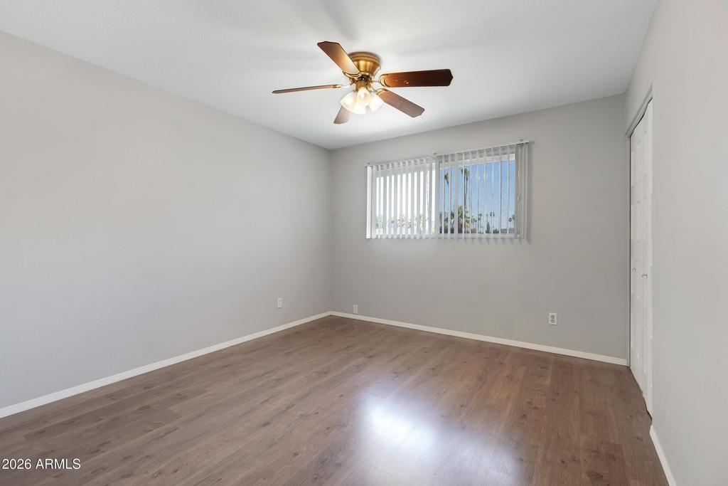 1627 E Fremont Drive - Photo 19